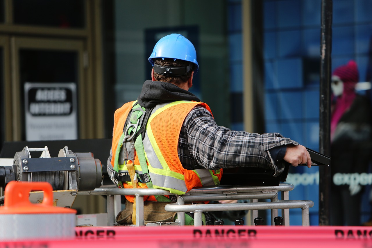 5 Tech Innovations that Boost Construction Site Safety | BIMCommunity