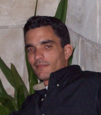 carlos suarez