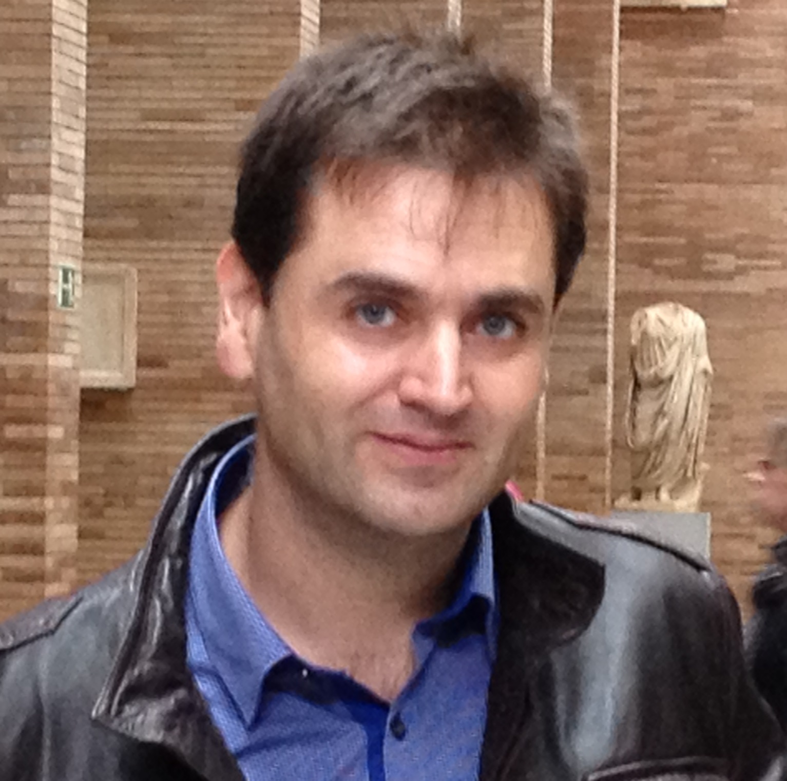 GUSTAVO GONZALEZ GOMEZ