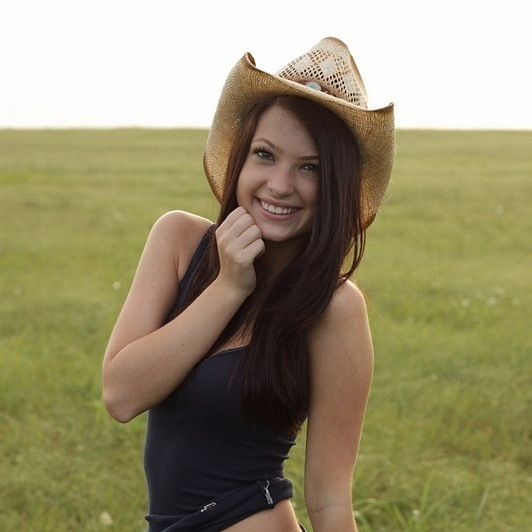 Debbie Suniga