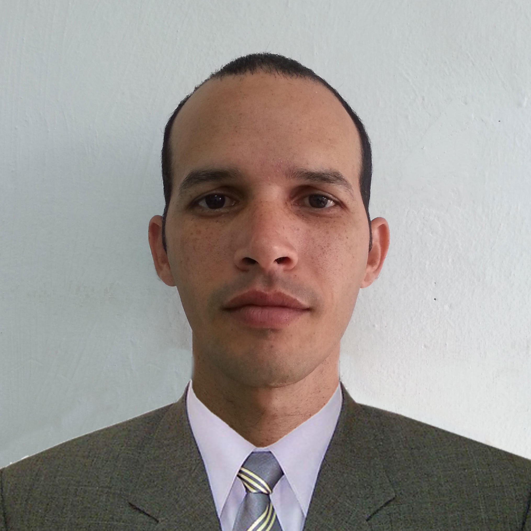 Demys Hernandez