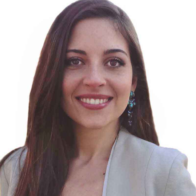 DANIELA FLORES BLANCO
