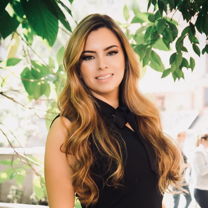 Luz Amalia Estrada