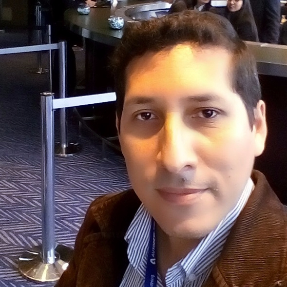 Luis Salazar